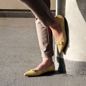 Women’s Pointy Toe Flat
